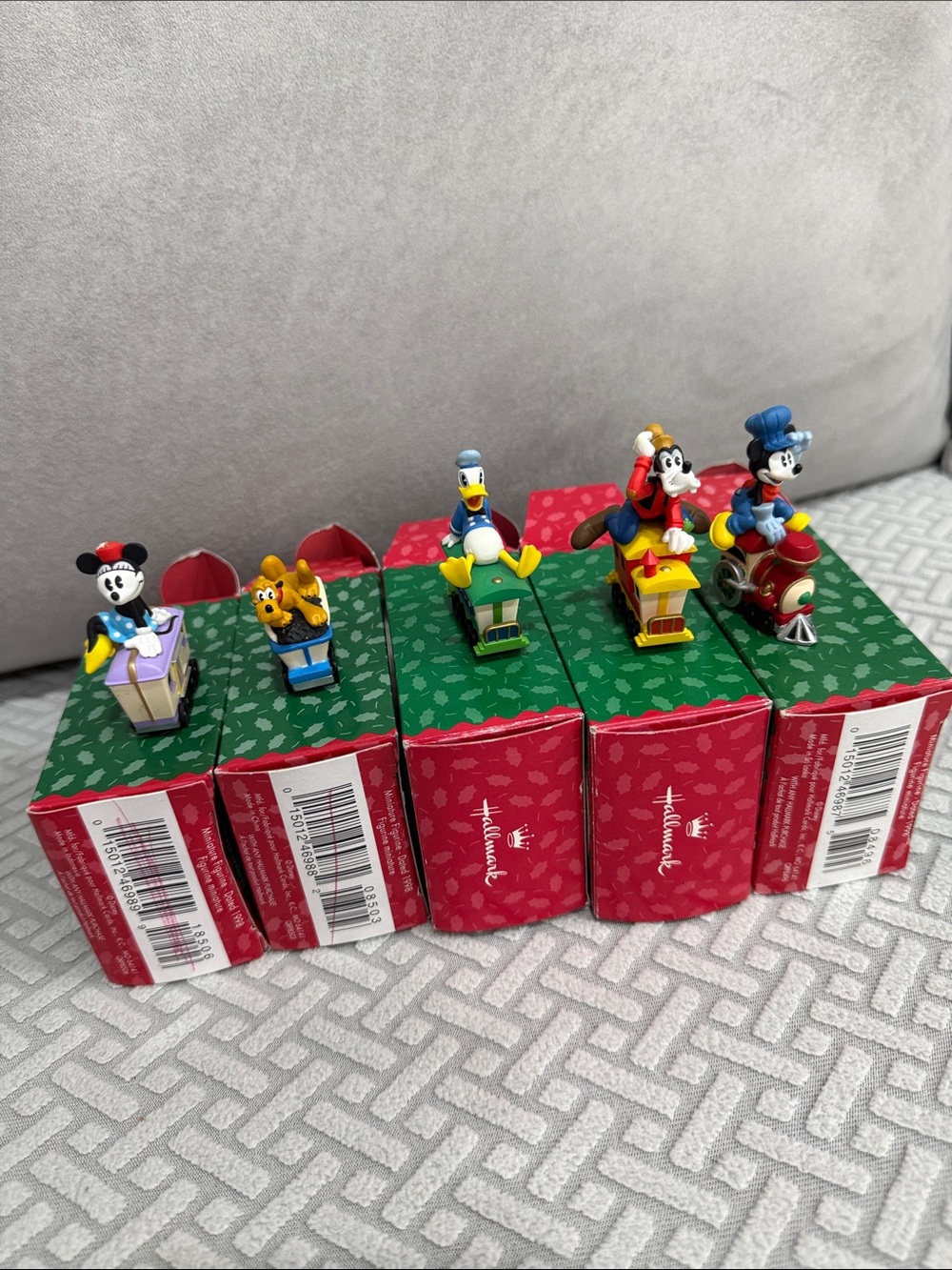 Hallmark 1998 Merry Miniatures-Mickey & Co. Express Disney Train-Set of 5